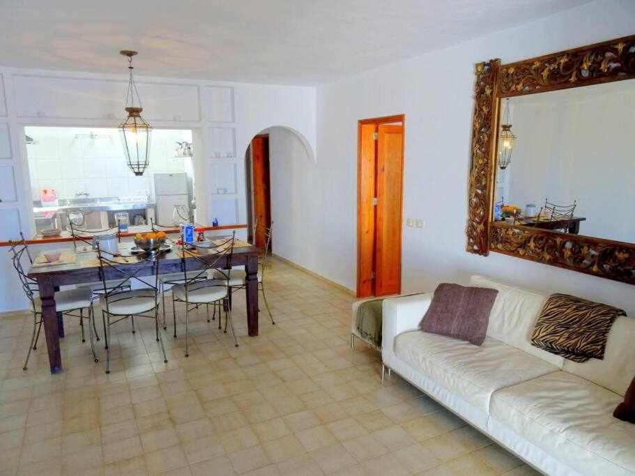 Casa Descanso Con Jacuzzi En 普拉亚格马达 外观 照片
